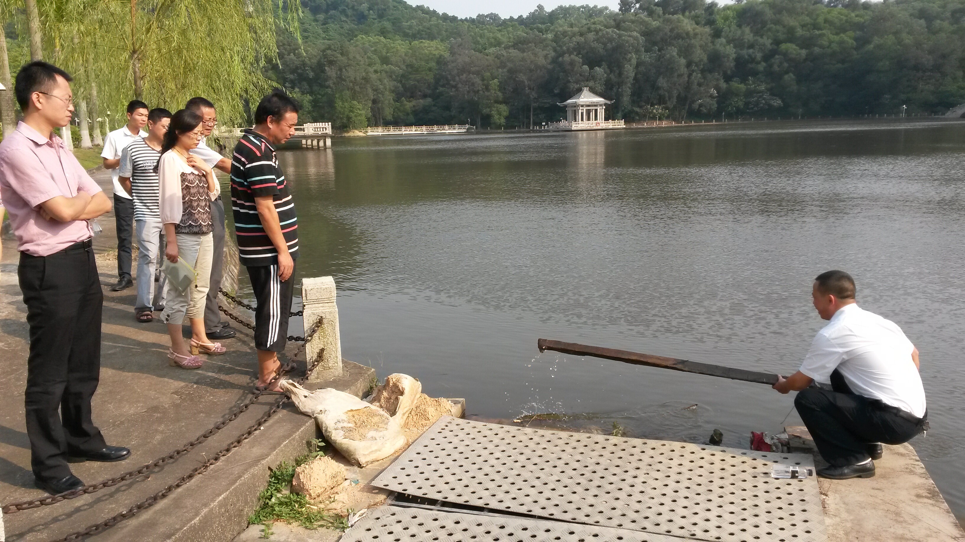 QQ图片20141009101044.jpg